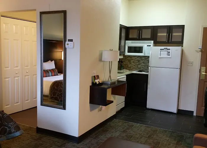 Hotel Staybridge Chicago-oakbrook Terrace By Ihg 3*