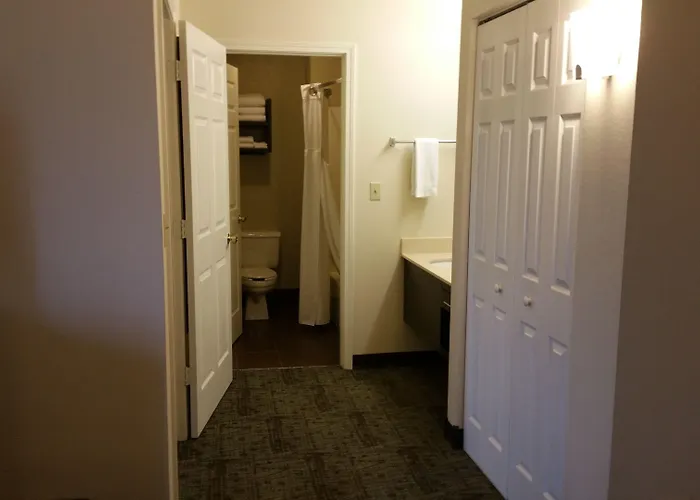 Hotel Staybridge Chicago-oakbrook Terrace By Ihg 3*