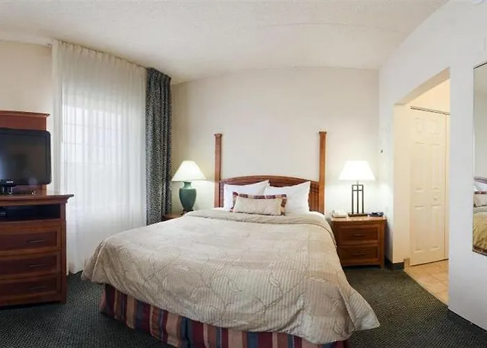 Staybridge Chicago-oakbrook Terrace By Ihg Oakbrook Terrace