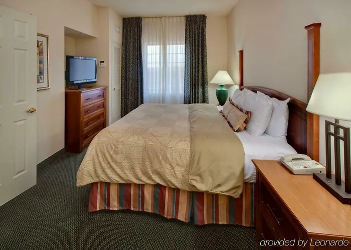 Hotel Staybridge Chicago-oakbrook Terrace By Ihg 3*